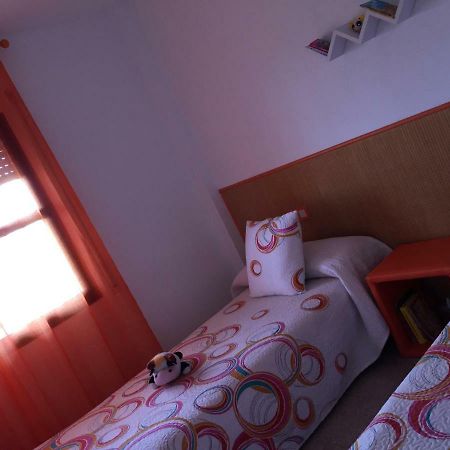 Bonito Y Acogedor Apartamento Con Fibra Salou Luaran gambar