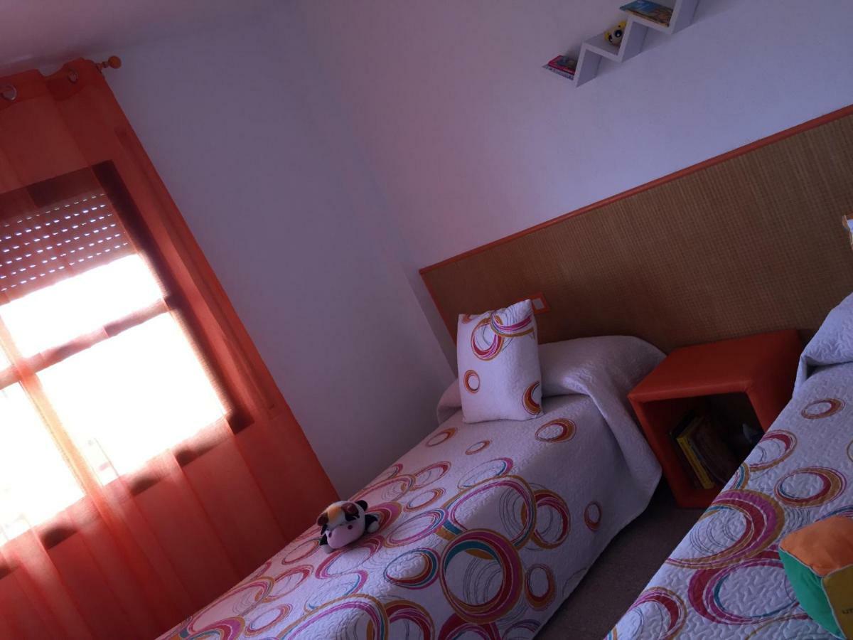 Bonito Y Acogedor Apartamento Con Fibra Salou Luaran gambar
