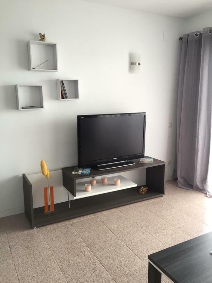 Bonito Y Acogedor Apartamento Con Fibra Salou Luaran gambar