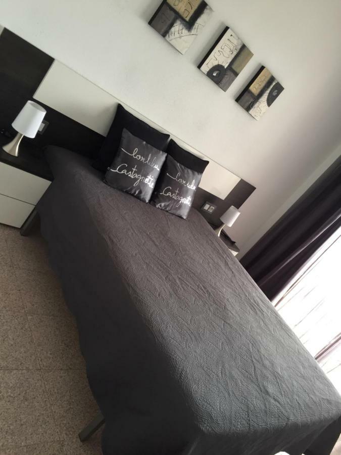 Bonito Y Acogedor Apartamento Con Fibra Salou Luaran gambar